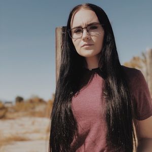 Meet your Posher, Hailey